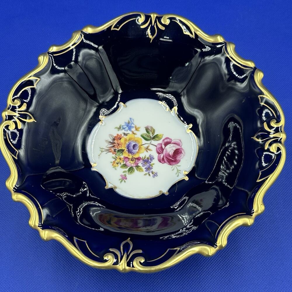 VTG Jlmenau Graf Von Henneberg Echt Kobalt Blue Gold Floral Porcelain Bowl 9”